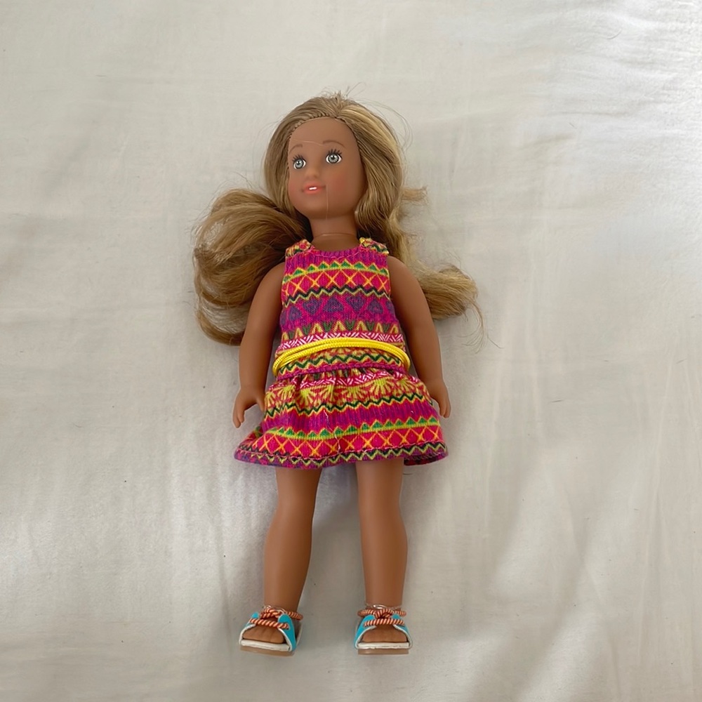 Leah mini American girl doll